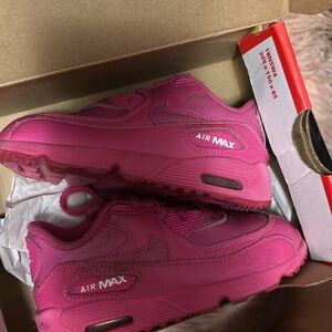 Pink air max